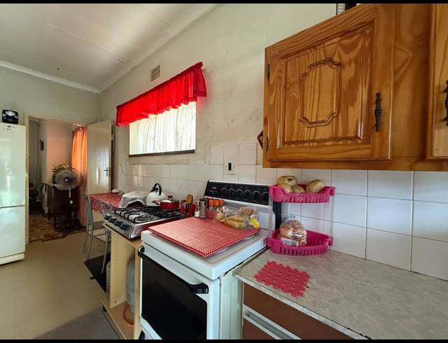 3 BEDROOM HOUSE FOR SALE IN VANDERBIJLPARK CW 2